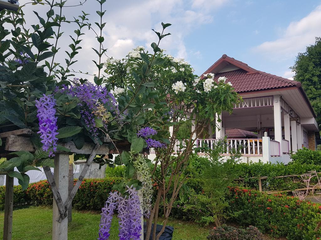Mae Klang Banyen Hill Hotell Chiang Mai Exteriör bild