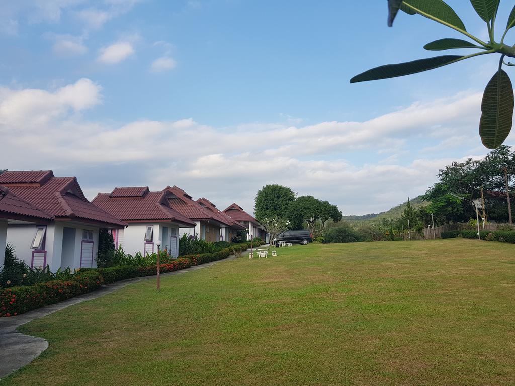 Mae Klang Banyen Hill Hotell Chiang Mai Exteriör bild