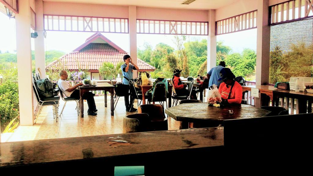 Mae Klang Banyen Hill Hotell Chiang Mai Exteriör bild